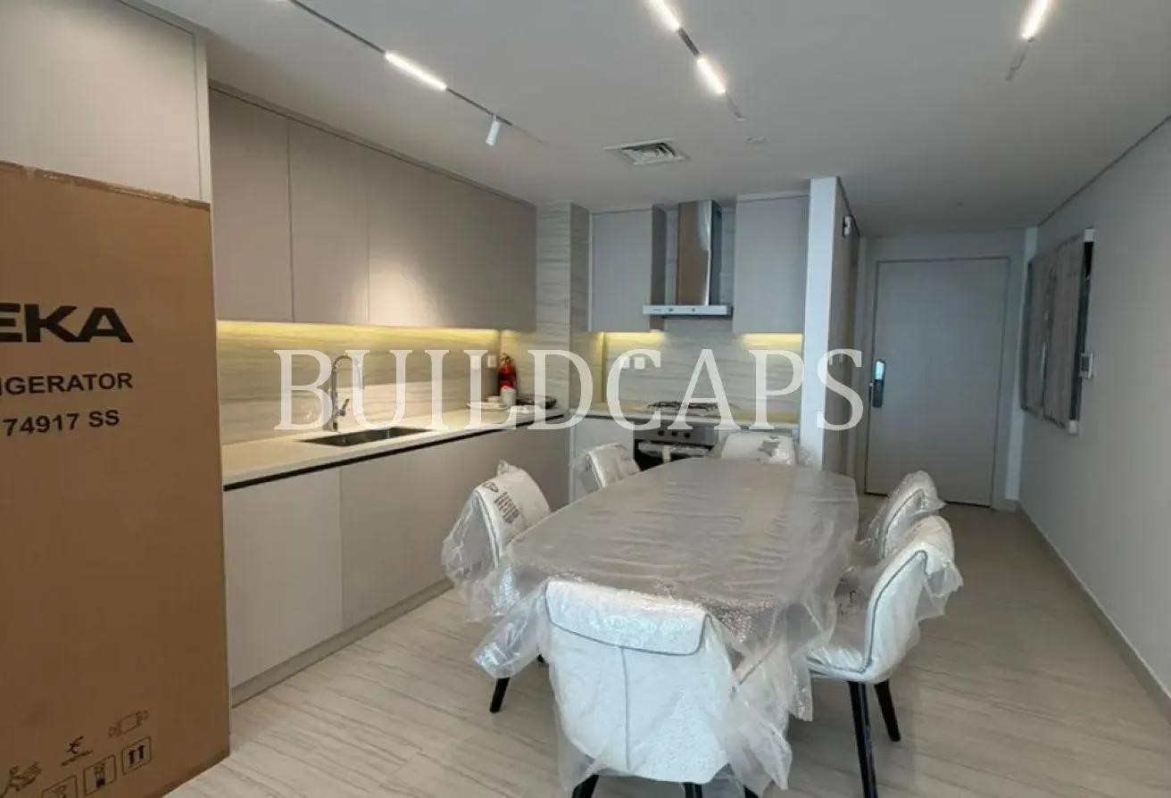 1 BR Furnished Apartment with Landmark View