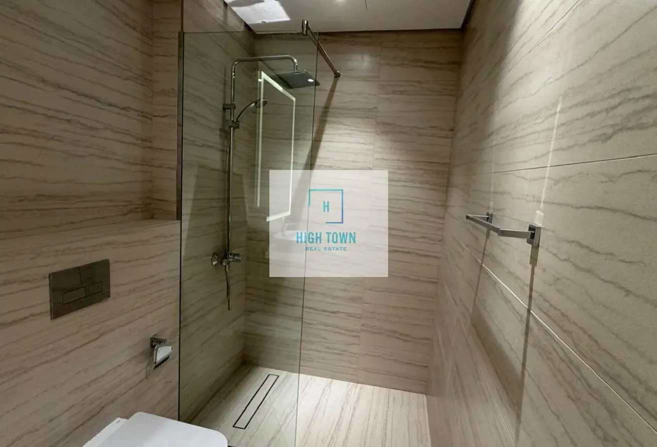 FULLY FURNISHED! TOP FLOOR! BRAND NEW
