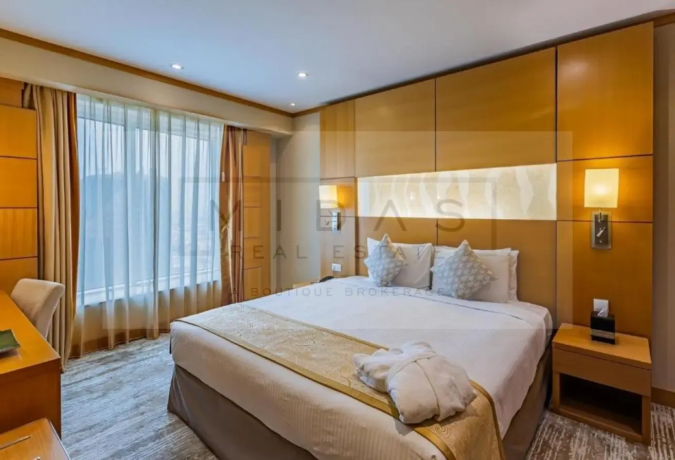 Prime location I Near Metro I Serviced