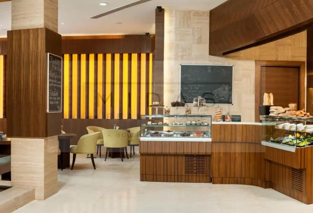 Prime location I Near Metro I Serviced