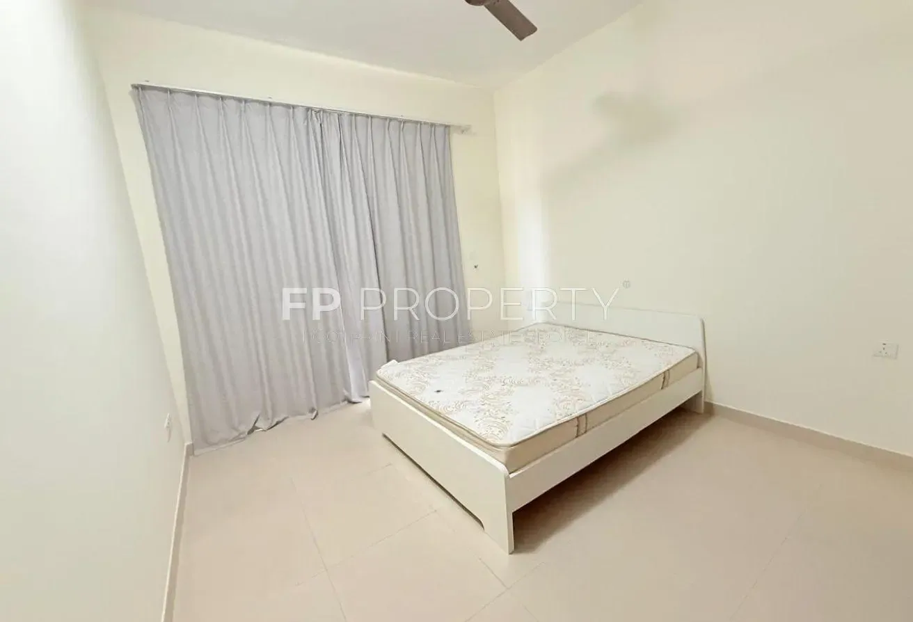 Single Row |Ready to Move |With Maid's Room