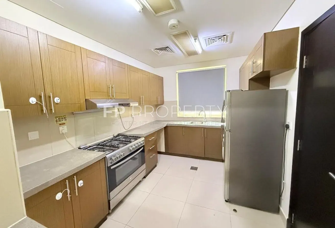Single Row |Ready to Move |With Maid's Room