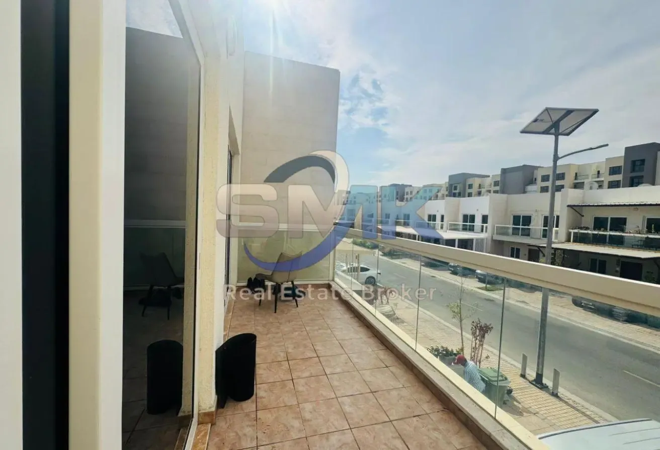 3 BEDROOM+MAID TOWNHOUSE FOR RENT WARSAN VILLAGE