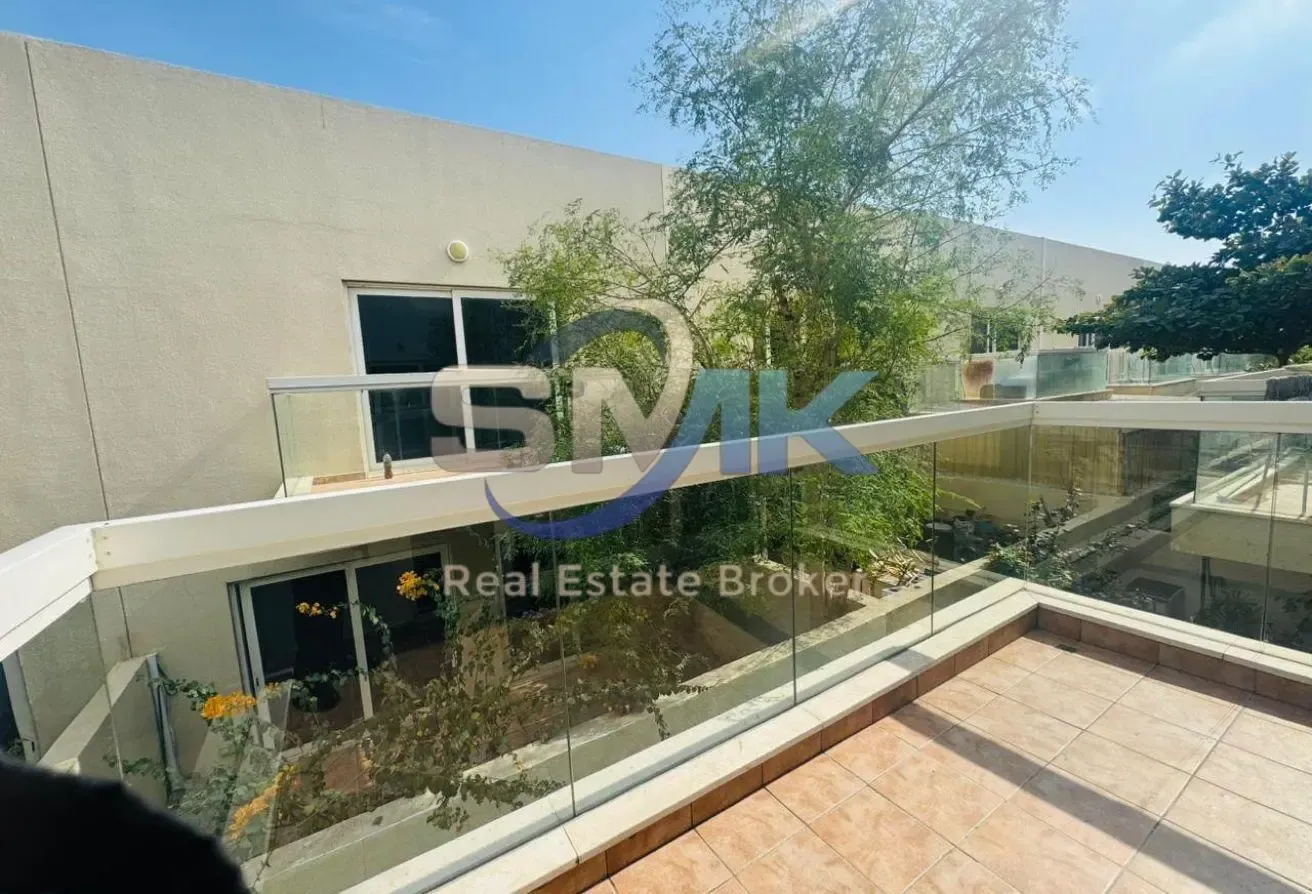 3 BEDROOM+MAID TOWNHOUSE FOR RENT WARSAN VILLAGE