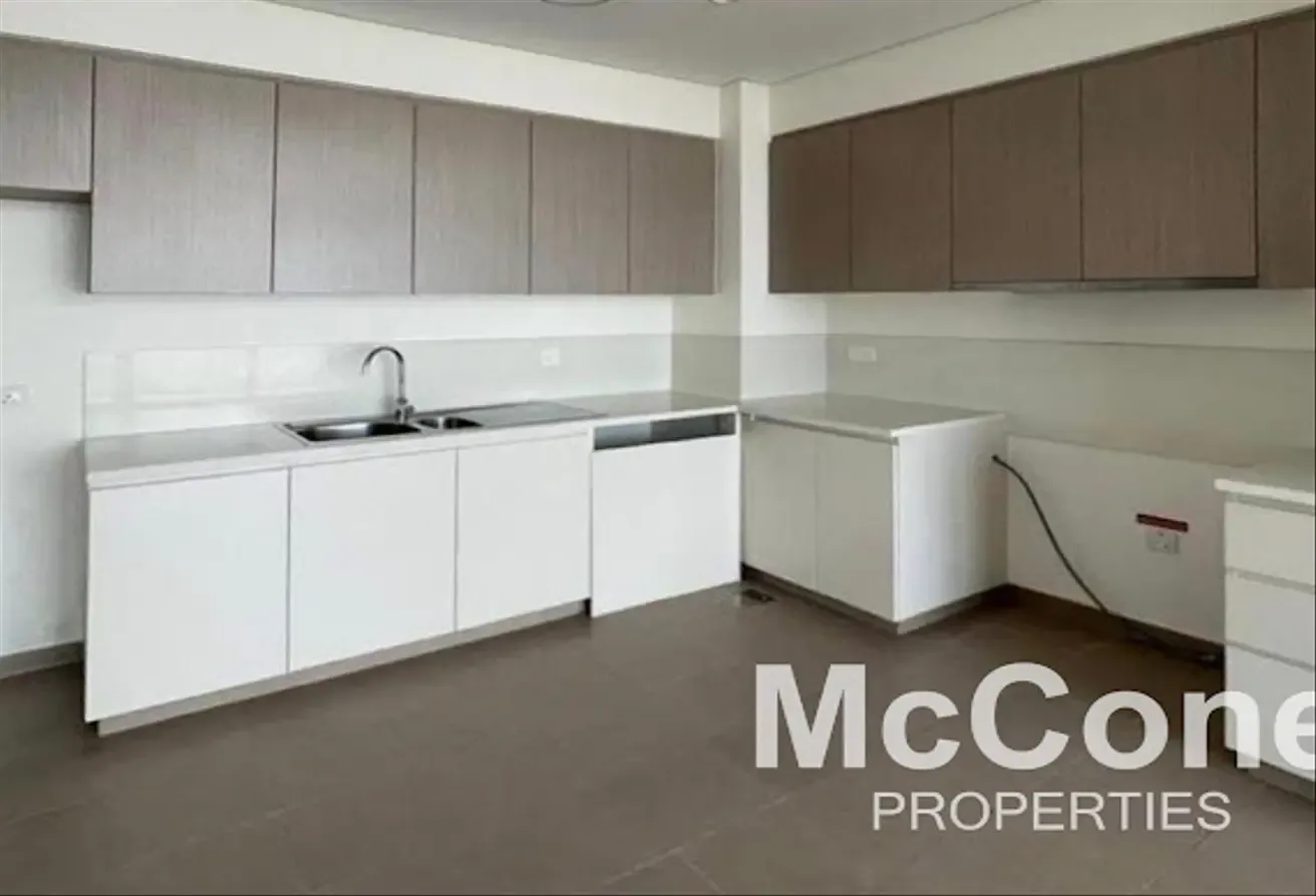 Large Layout | Vacant Soon | Prime Location