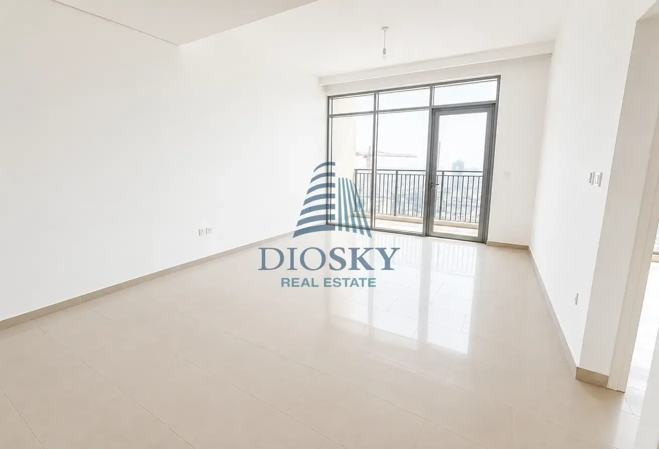 Luxury Apartment  | Good View | Vacant Now