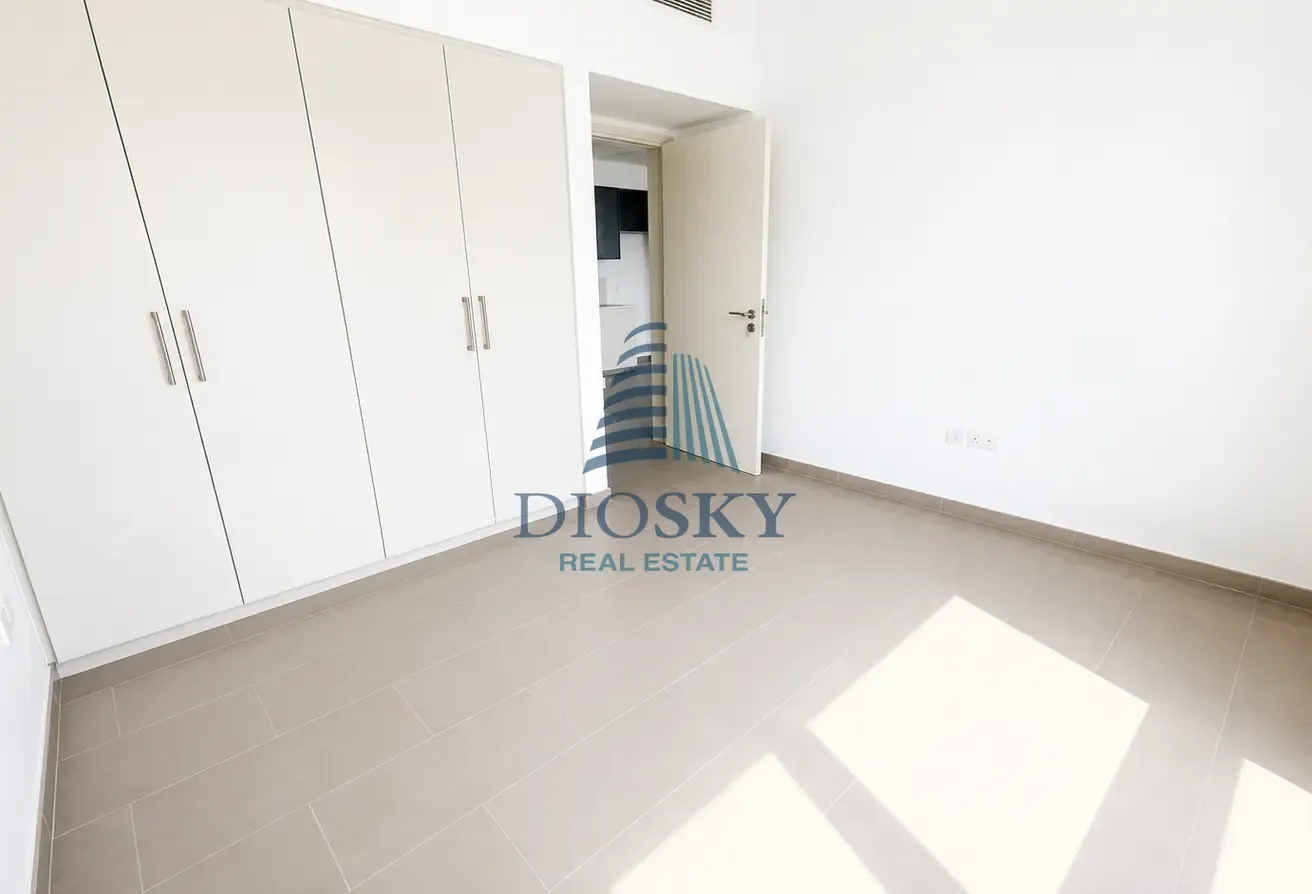 Luxury Apartment  | Good View | Vacant Now