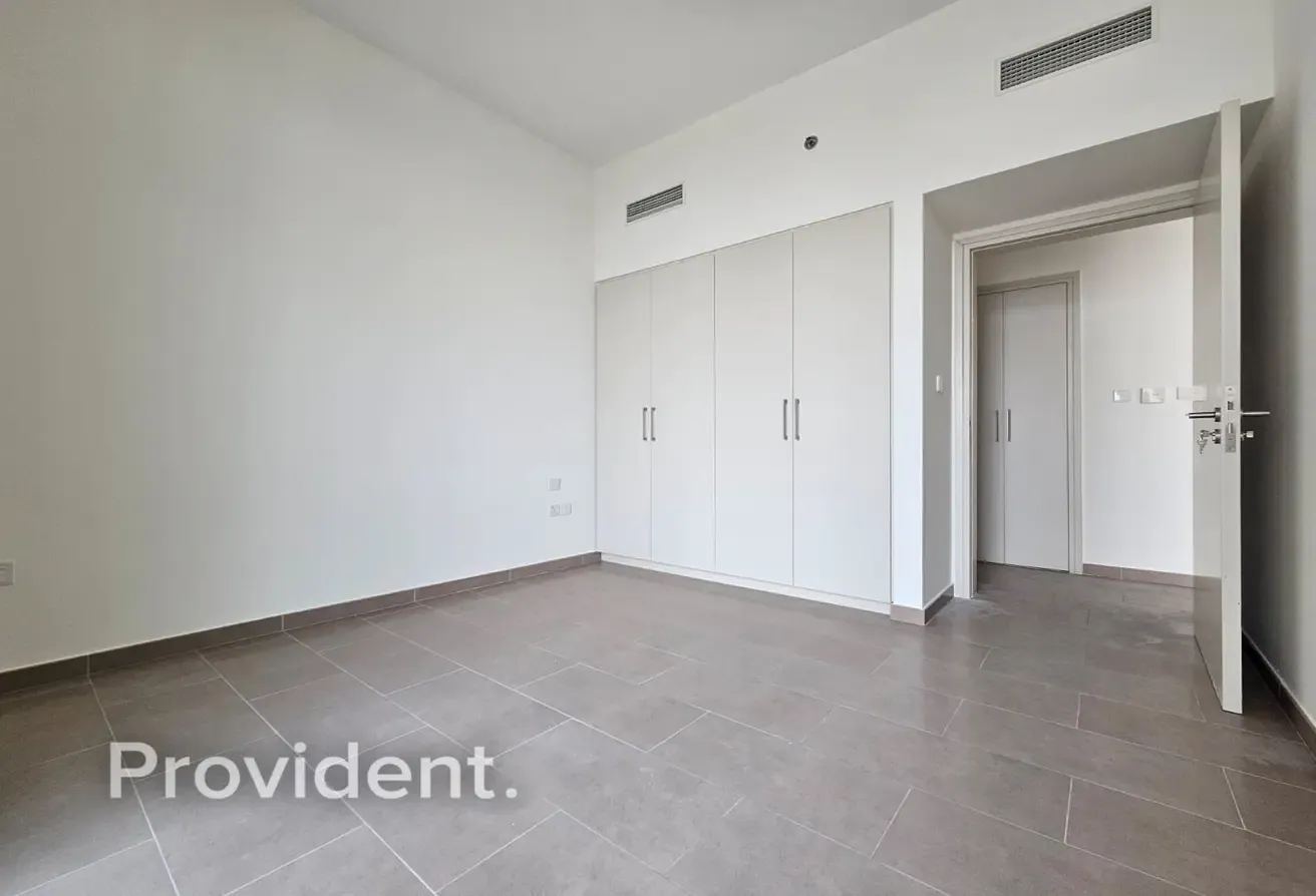 Exclusive | Boulevard View | Vacant