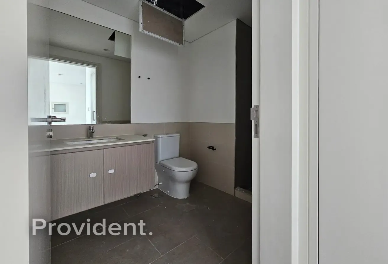 Exclusive | Boulevard View | Vacant
