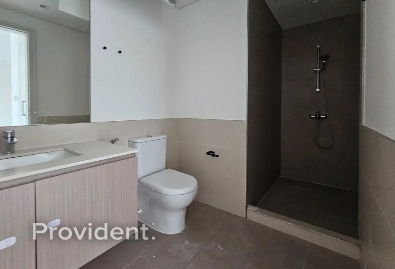 Exclusive | Boulevard View | Vacant