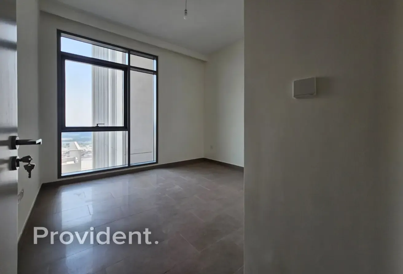 Exclusive | Boulevard View | Vacant