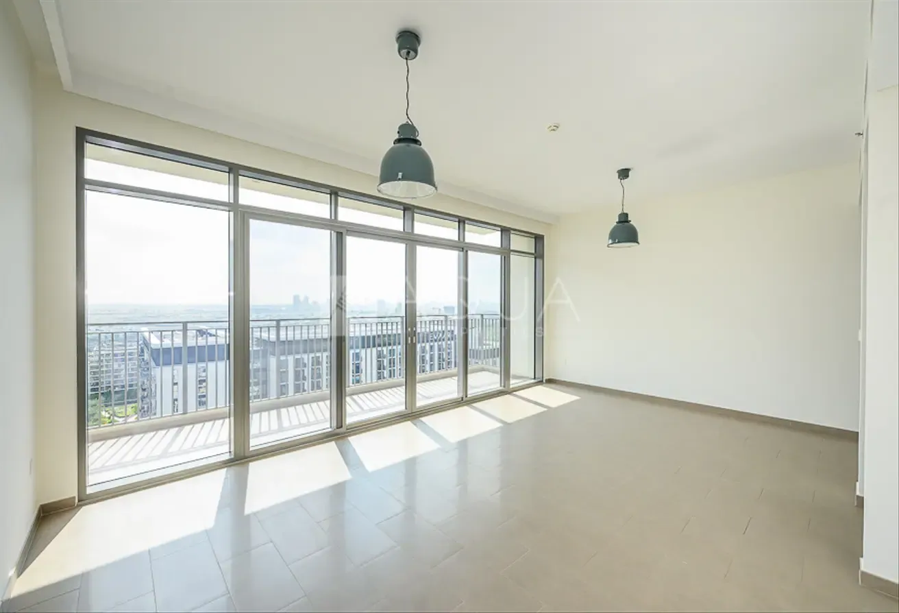 Boulevard view | Vacant Soon | Low Floor