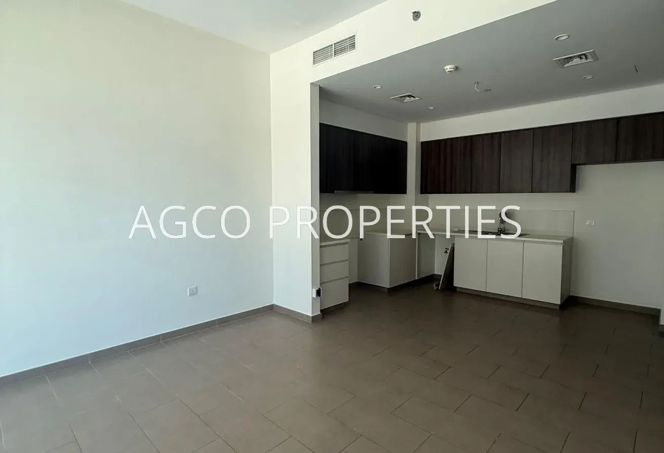 Chiller Free | Ready To Move In
