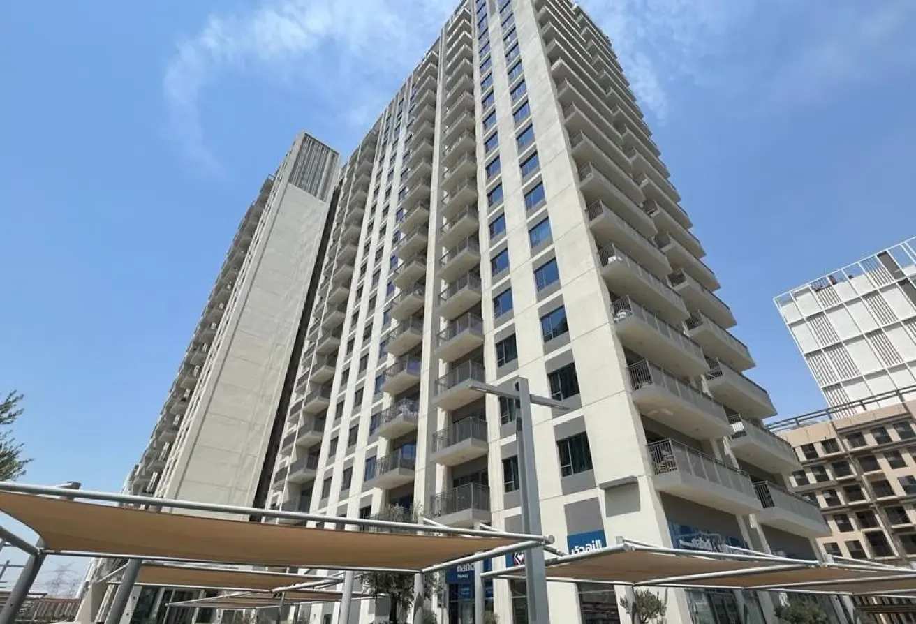 PARK HEIGHTS 2 TOWER 2 2BHK FOR RENT 98K 1 CHEQUE!