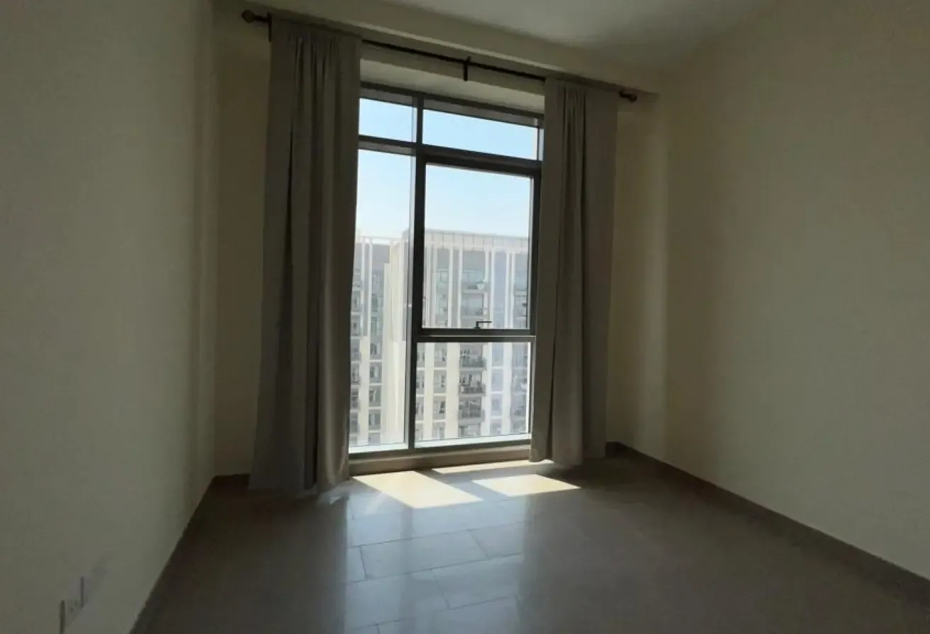 PARK HEIGHTS 2 TOWER 2 2BHK FOR RENT 98K 1 CHEQUE!