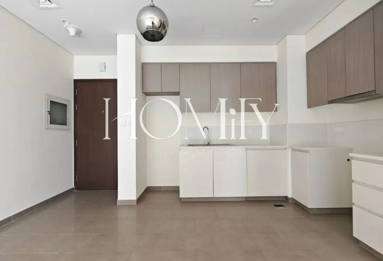 EMAAR | READY TO MOVE IN | NEAR PARK
