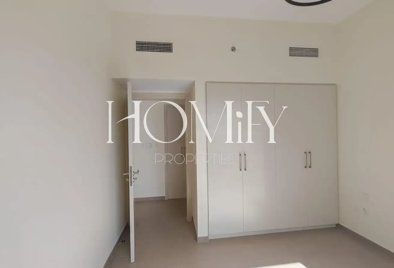EMAAR | READY TO MOVE IN | NEAR PARK