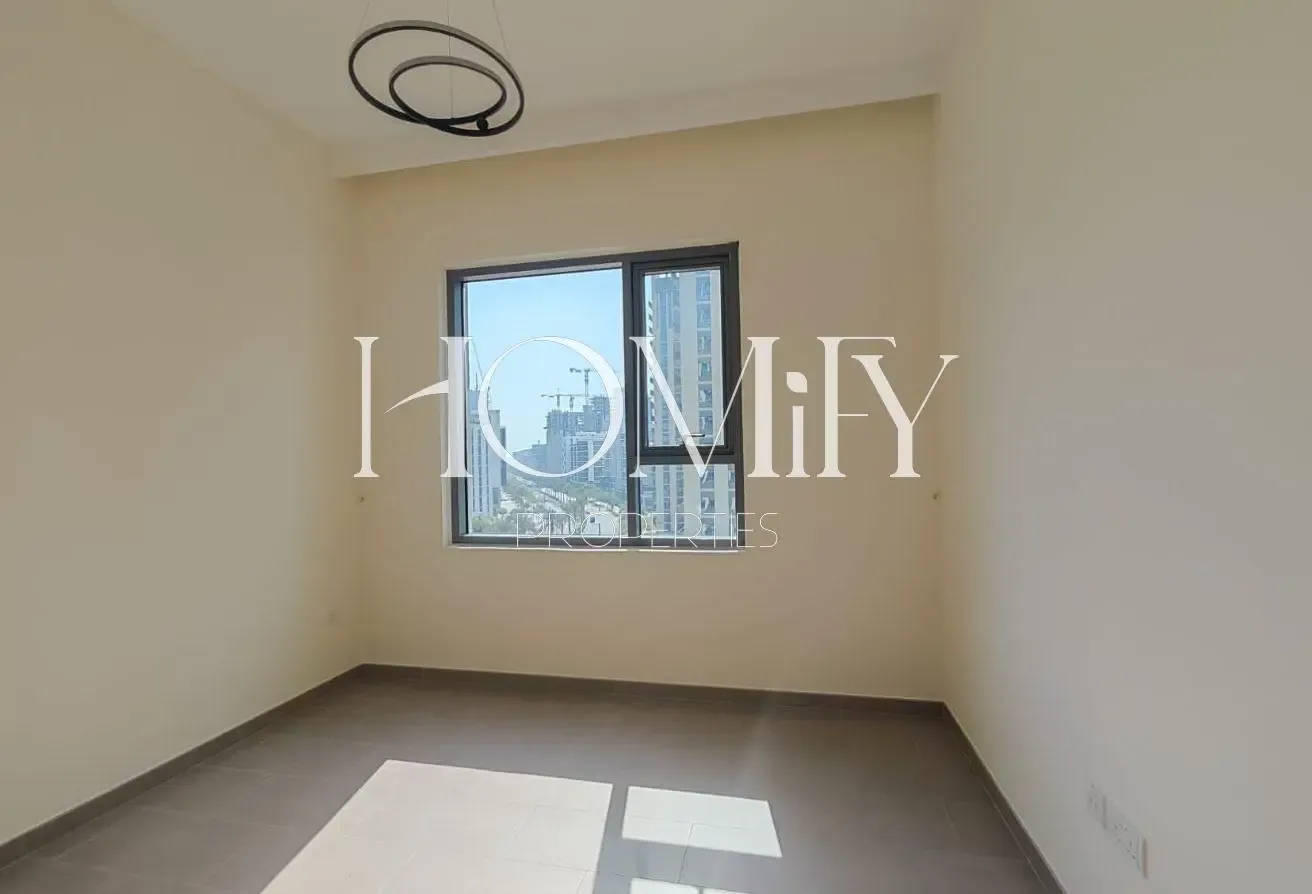 EMAAR | READY TO MOVE IN | NEAR PARK