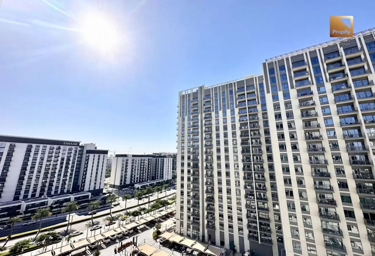 Bright 1BR | Premium Emaar Community |