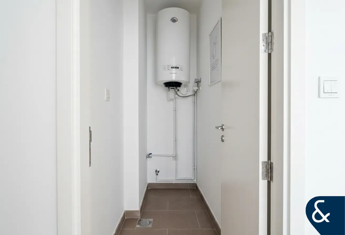 Stunning Views | High Floor | Covered Parking