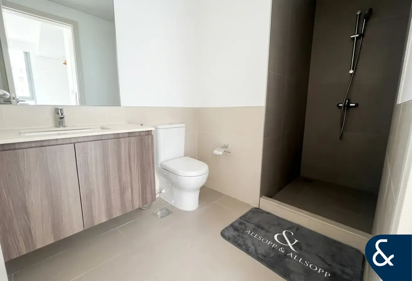 Stunning Views | High Floor | Covered Parking