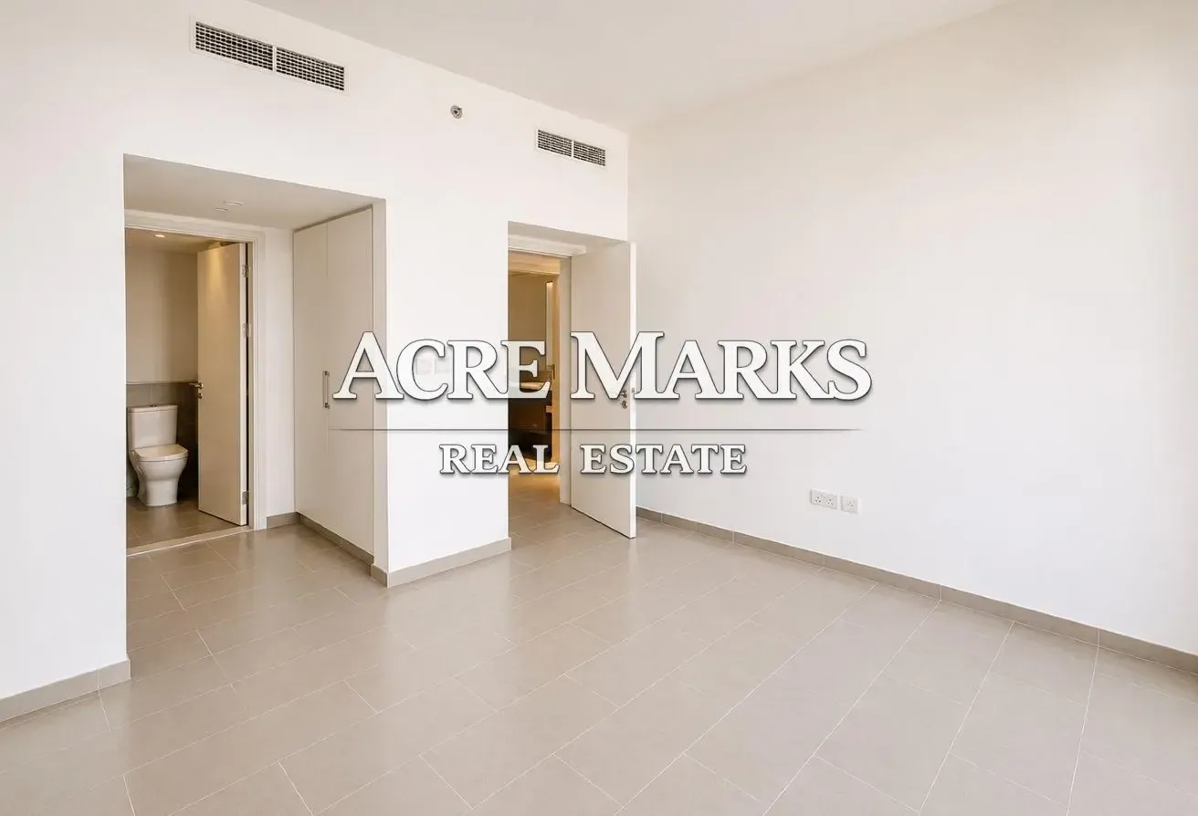 Unfurnished | Mid Floor | Balcony | Vacant