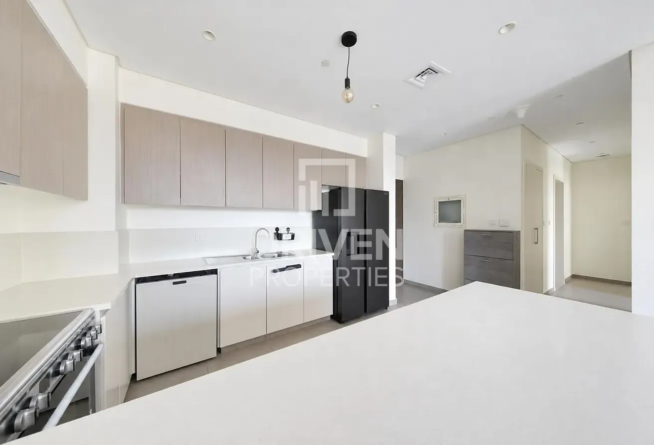 Exclusive | Fully Furnished | Ready to Move in