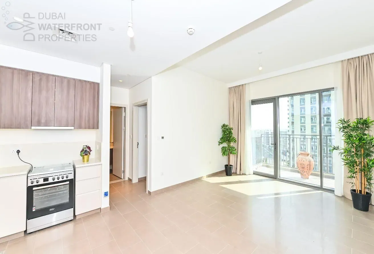 1BR + HALL | HIGH FLOOR | COMMUNITY VIEW