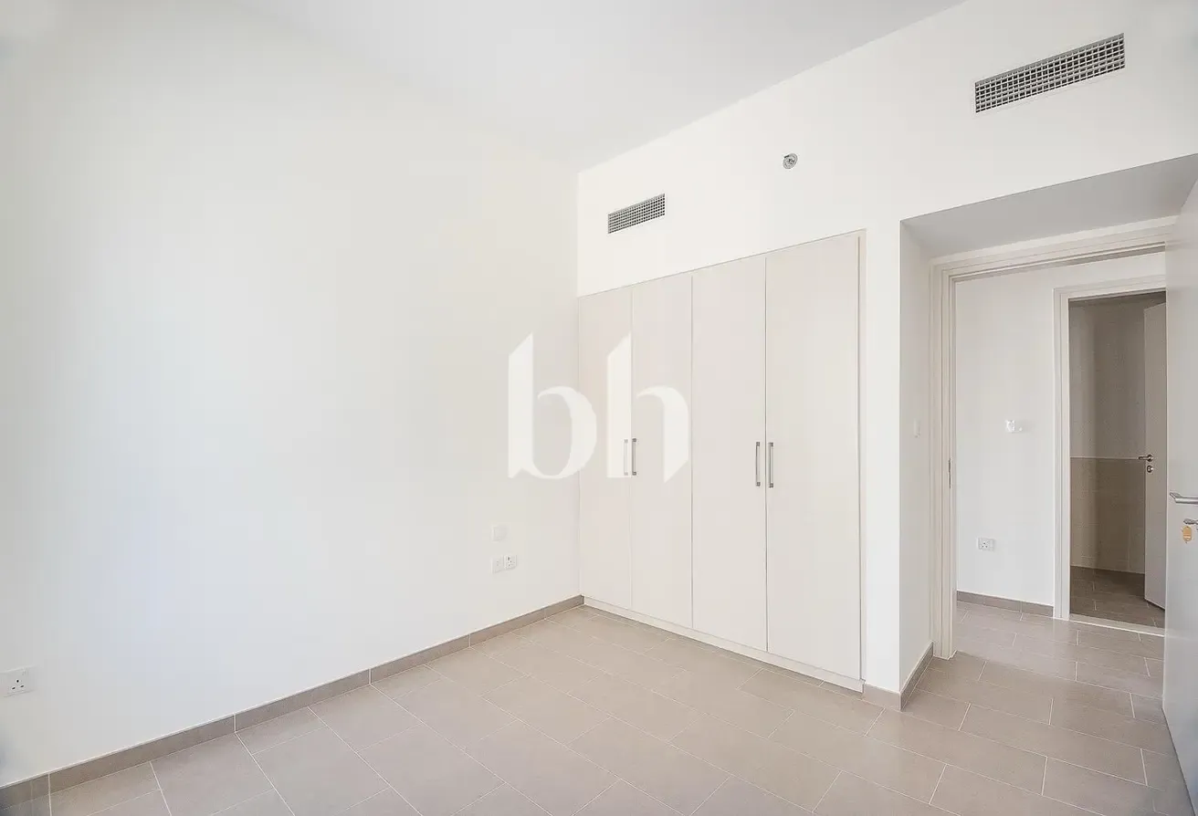 Mid Floor | Spacious Layout | Available Now