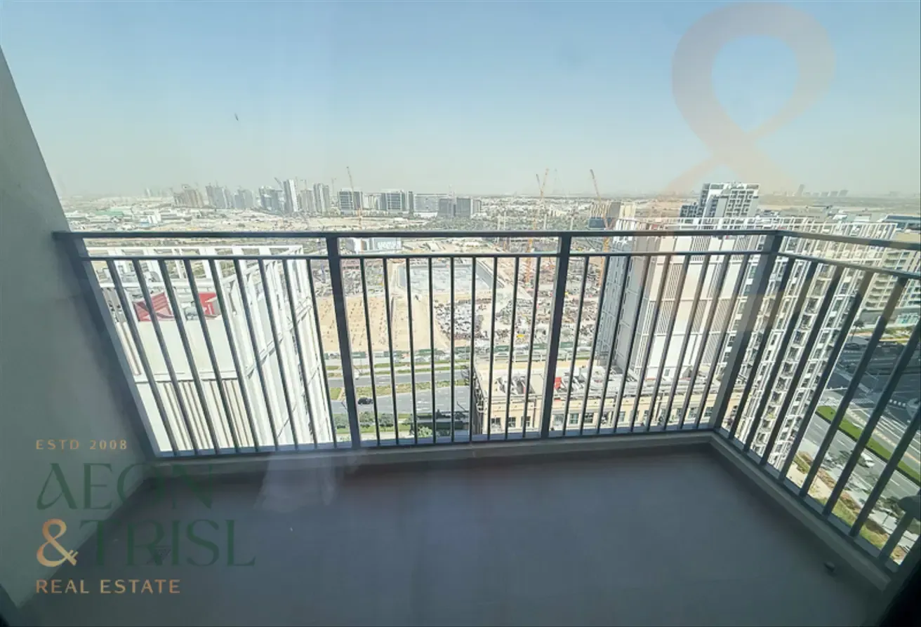 UnFurnished | High Floor | Well maintained