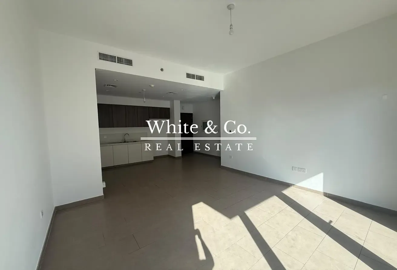 Unfurnished | Vacant Now | Prime location