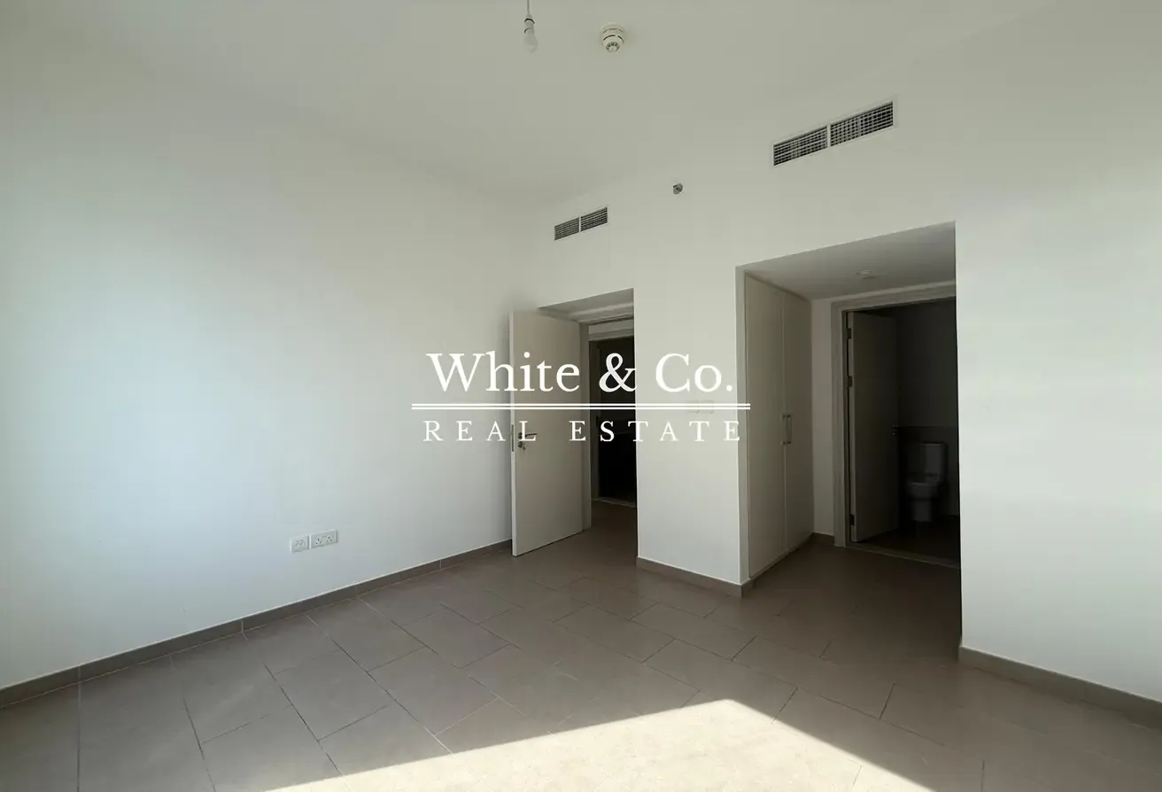 Unfurnished | Vacant Now | Prime location