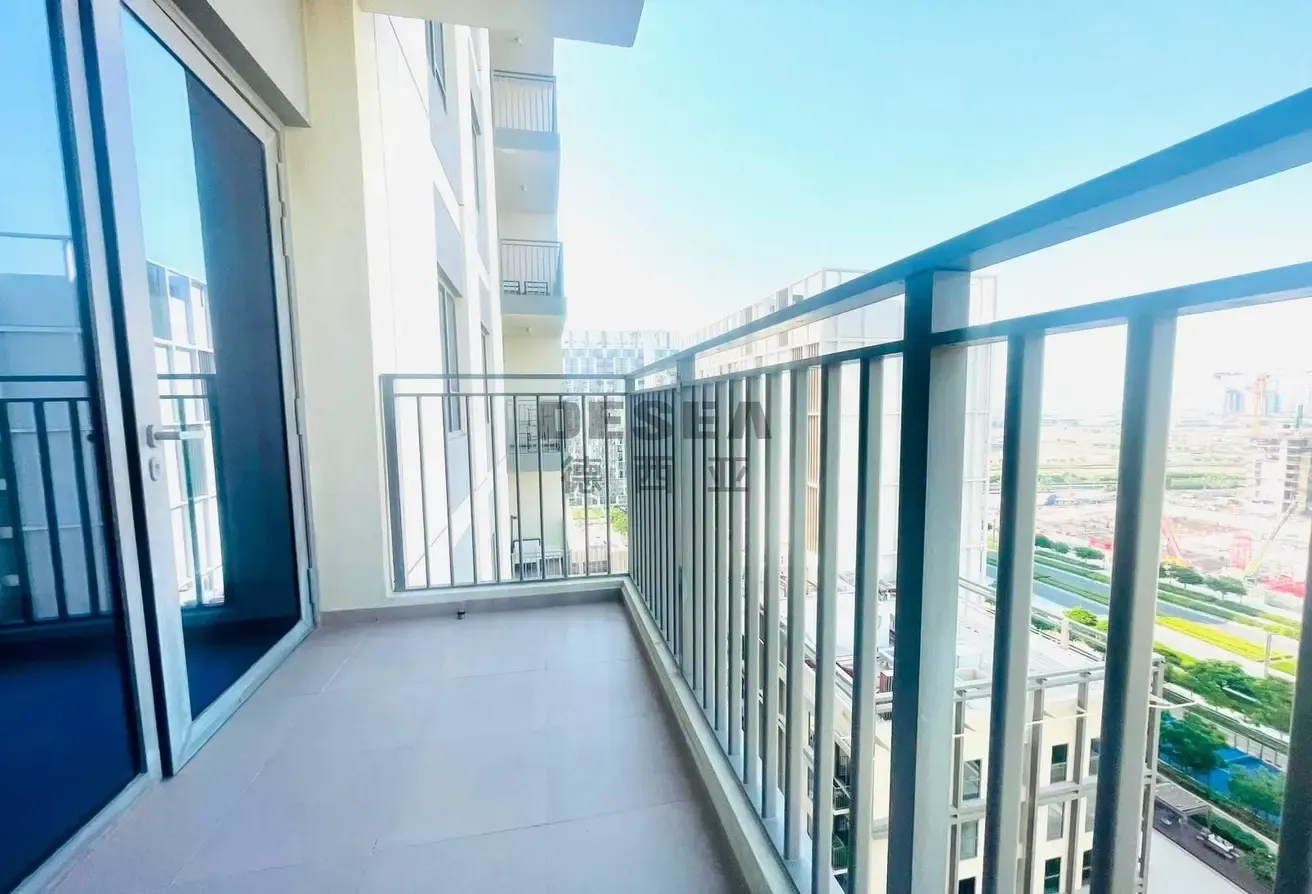 PRIME LOCATION - READY TO MOVE IN - AMAZING COMMUNITY