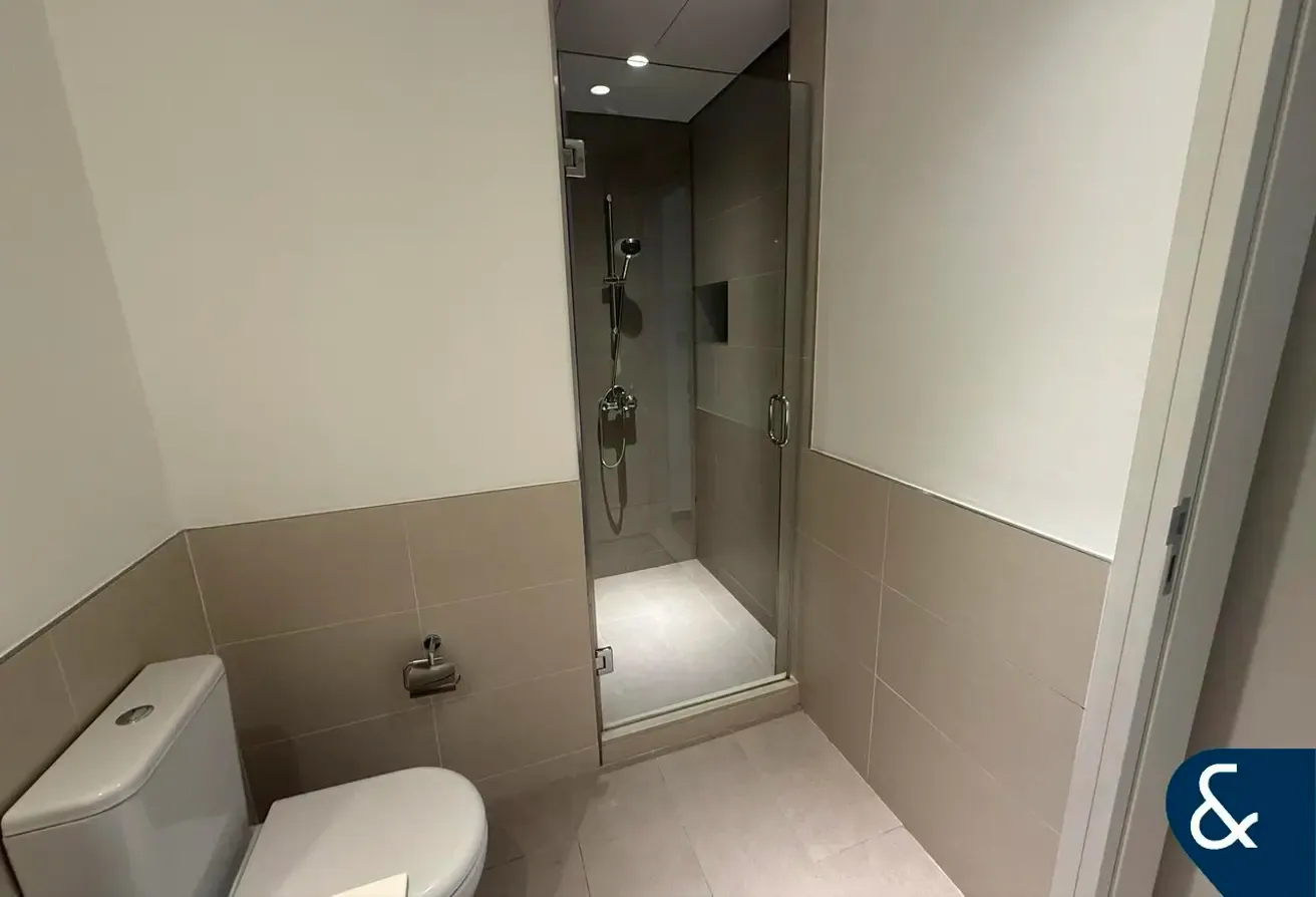 Burj Khalifa Views | Modern Finishes | Vacant