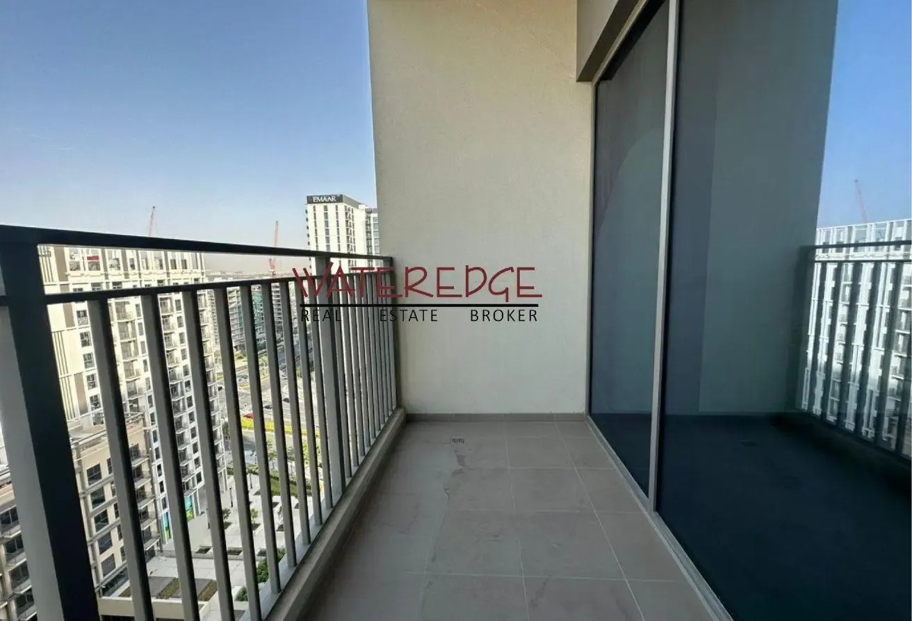 Spacious 1BR | Unfurnished | 2 Cheques