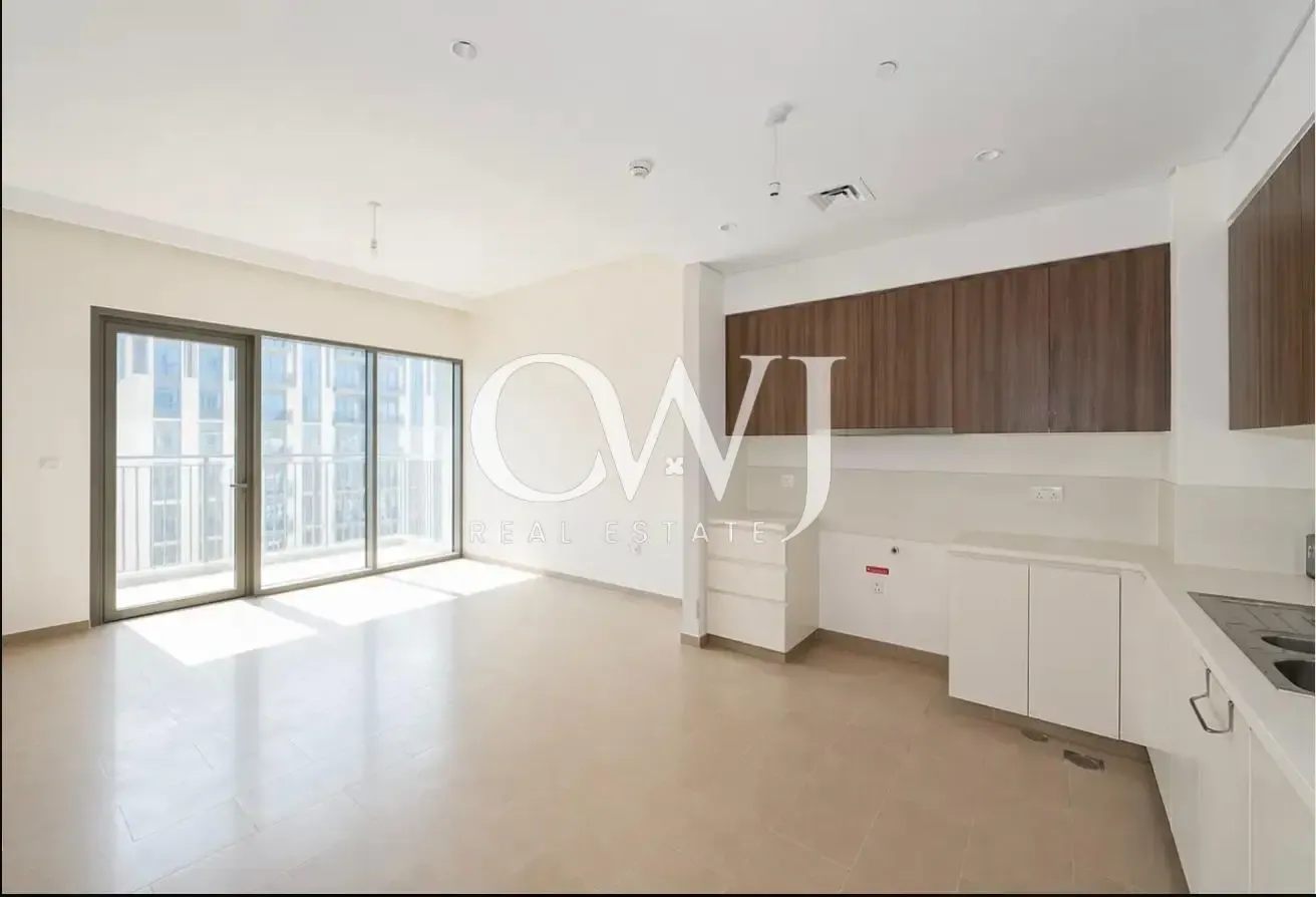 Multiple Cheques | Unfurnished | Pool View