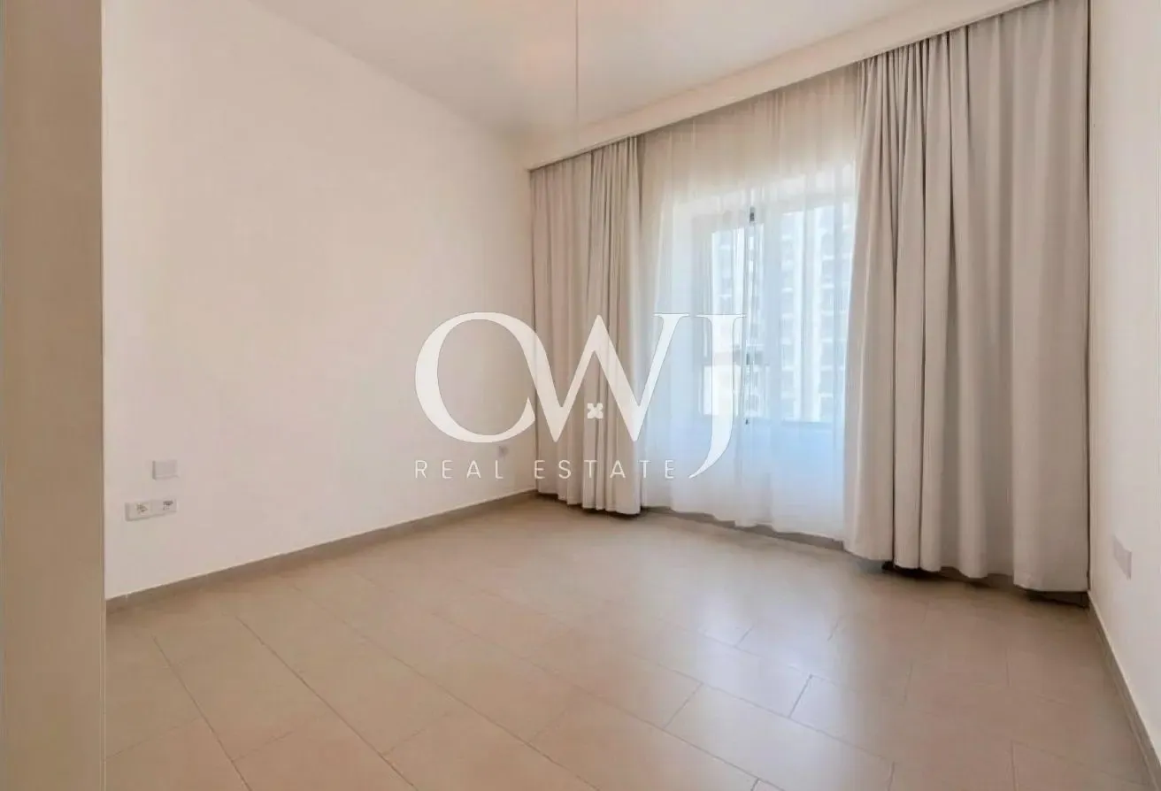 Multiple Cheques | Unfurnished | Pool View