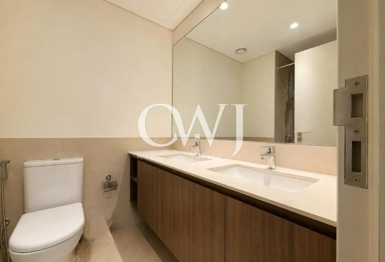 Multiple Cheques | Unfurnished | Pool View