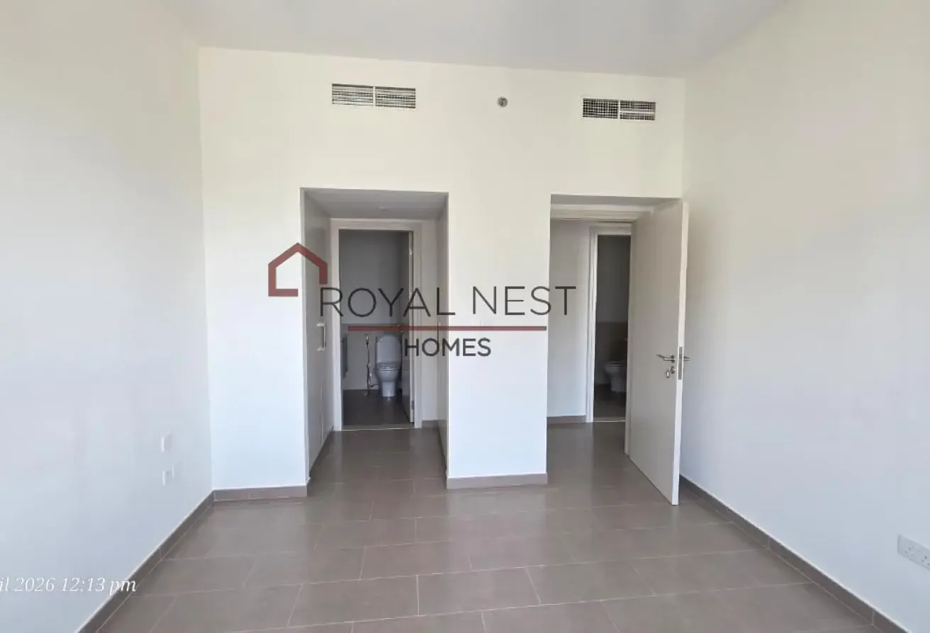 Chiller Free | Ready To Move | Prime Location