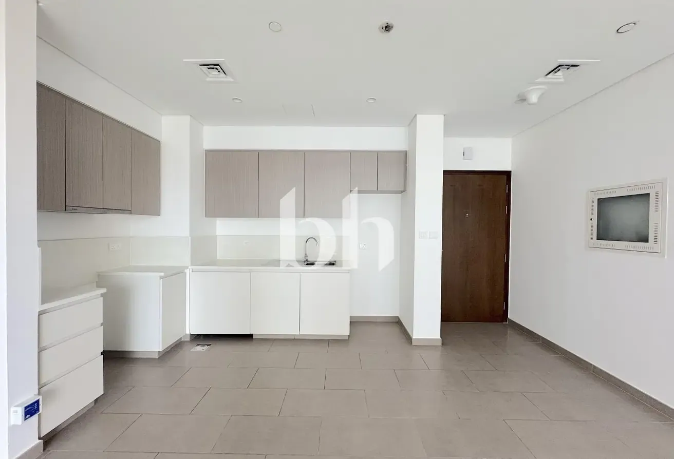 Unfurnished | Mid Floor | Open View | Vacant Now