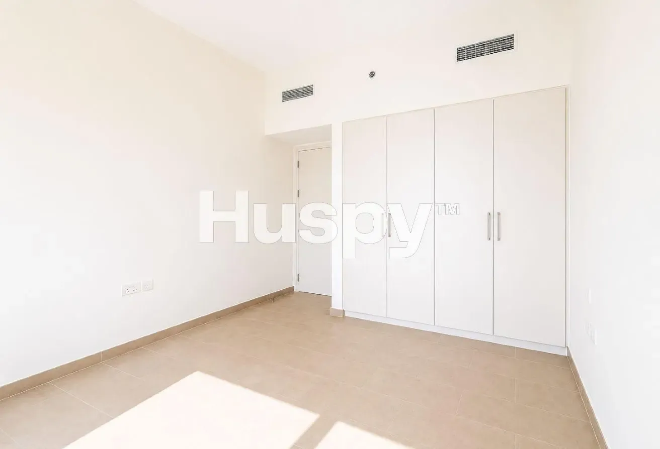 Available Now | Mid Floor | Close to Park