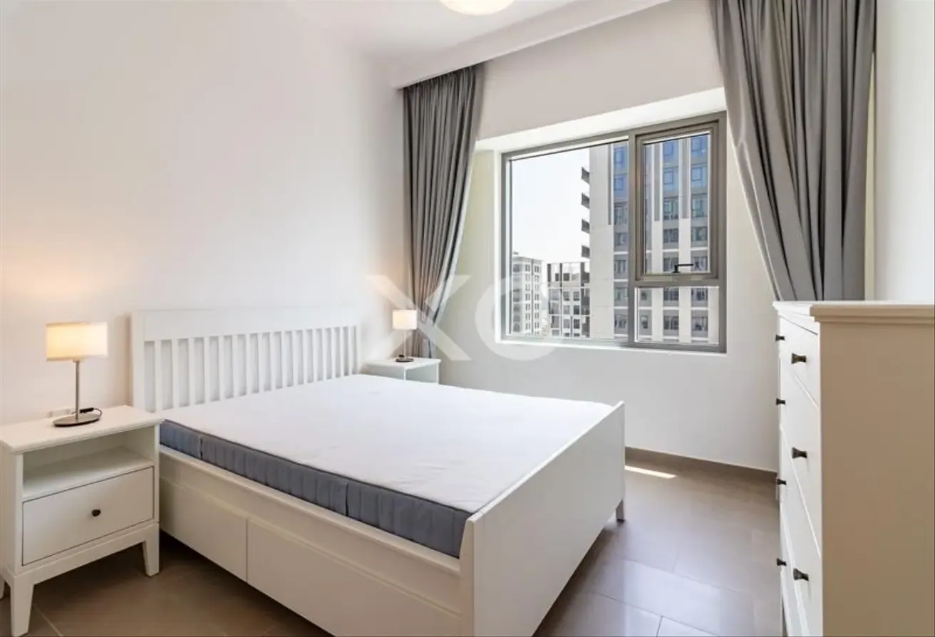 READY TO MOVE | POOL VIEW | HIGH FLOOR