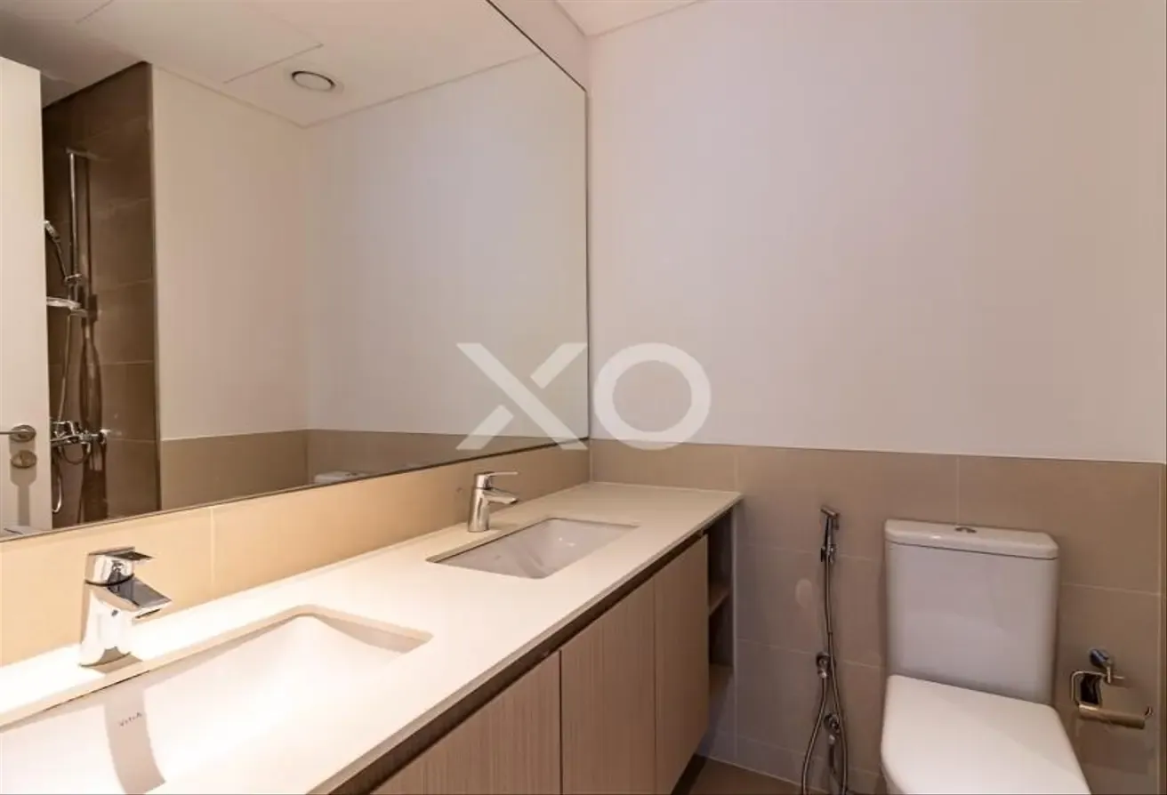 READY TO MOVE | POOL VIEW | HIGH FLOOR