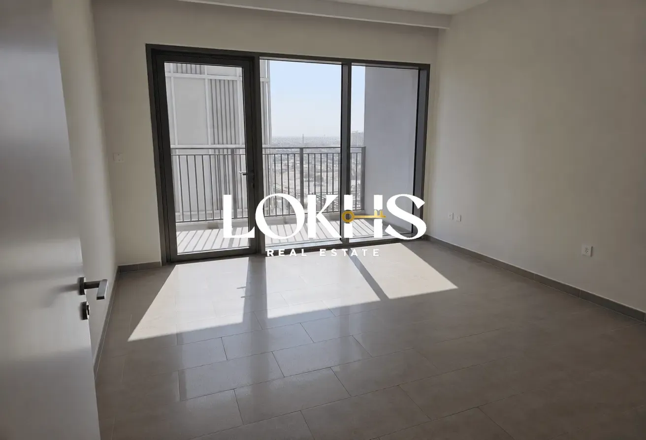 POOL VIEW | HIGH FLOOR | READY TO MOVE IN