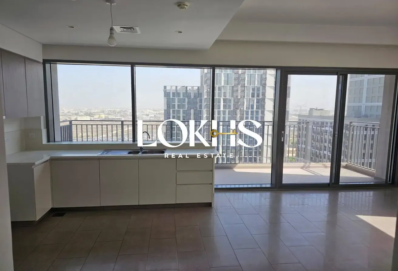 POOL VIEW | HIGH FLOOR | READY TO MOVE IN