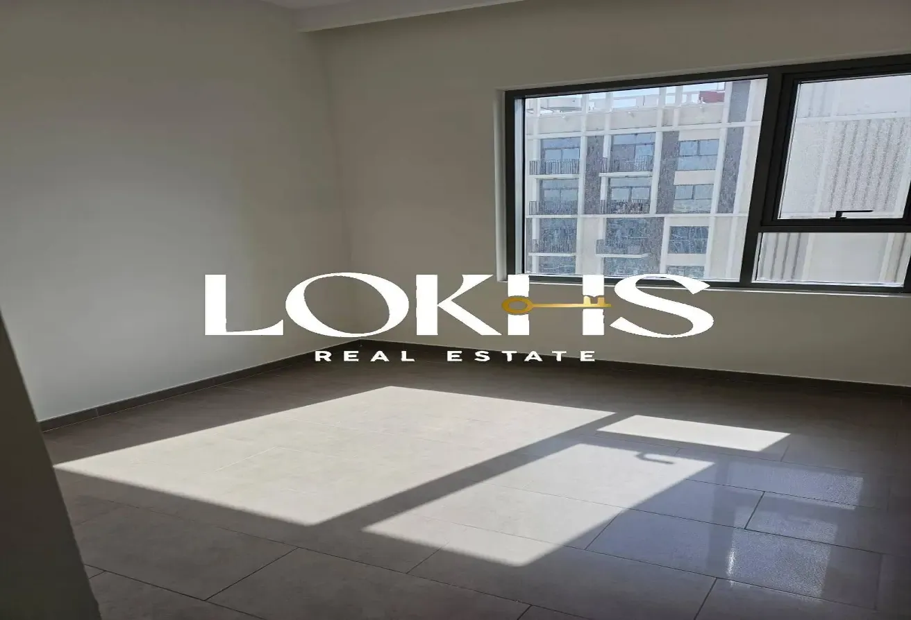 POOL VIEW | HIGH FLOOR | READY TO MOVE IN