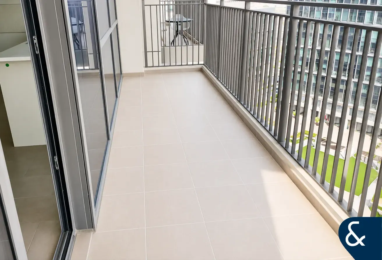 Pool View | Bright and Spacious | Vacant
