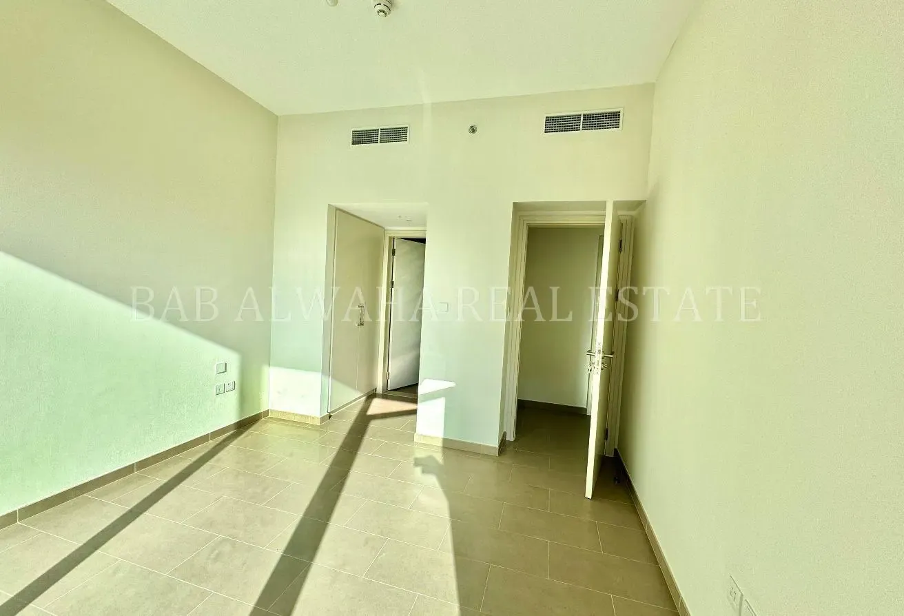 Spacious Bright Fully Furnished With 1 Months Free