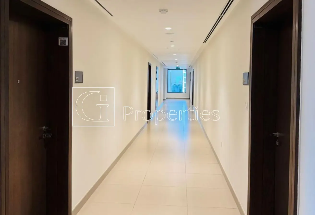Fully Furnished |Near to Park | Prime Location