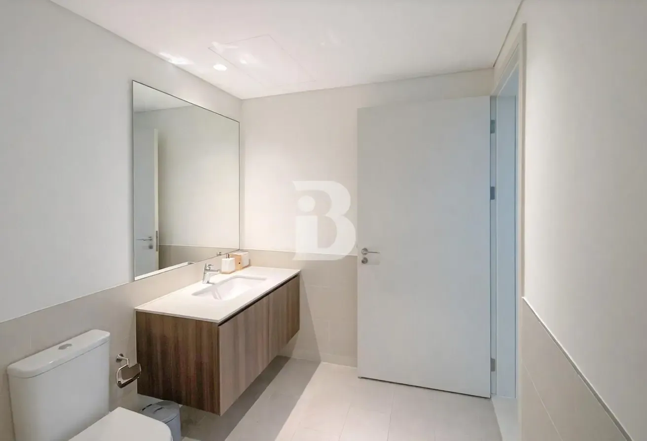 Ready to move  | Spacious | High floor